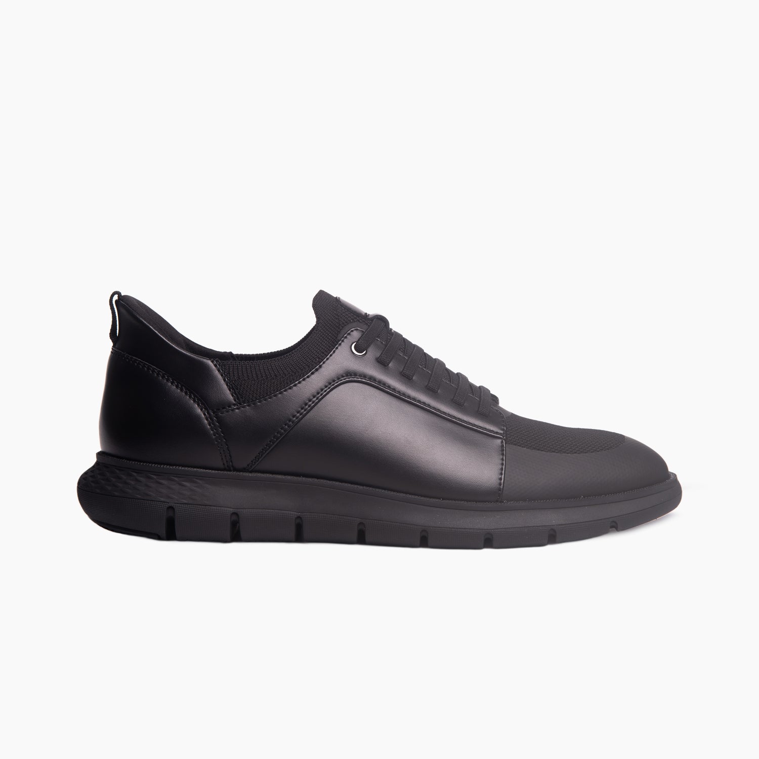 NEWBURYST-Black-ZJ8148-B-BNLB-02.jpg