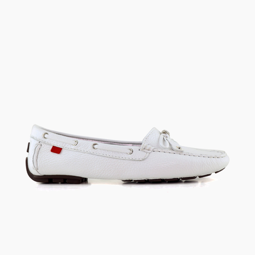 #color_Pearlized white