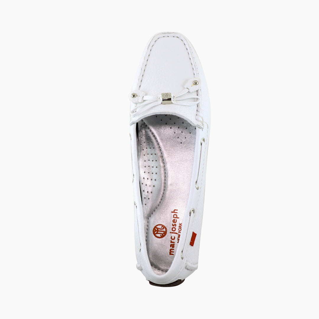 #color_Pearlized white