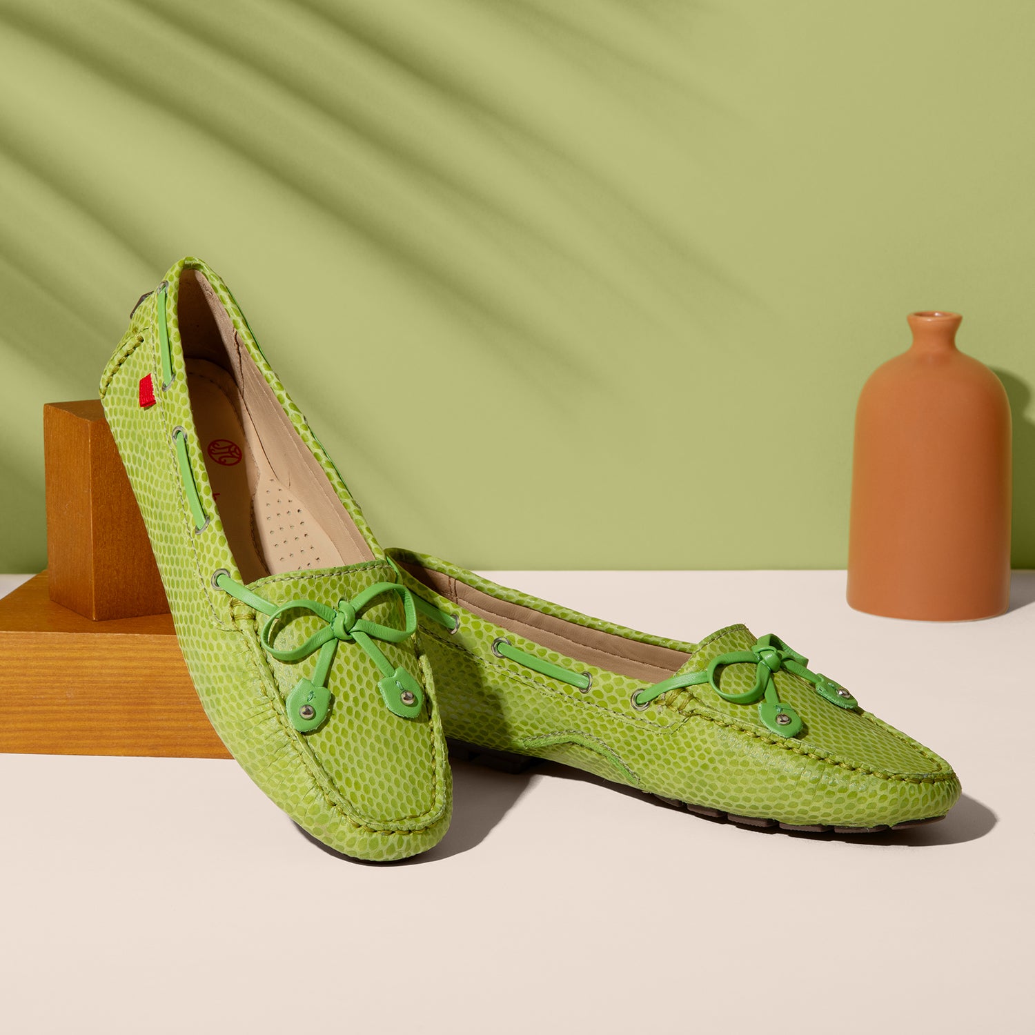 #color_lime snake