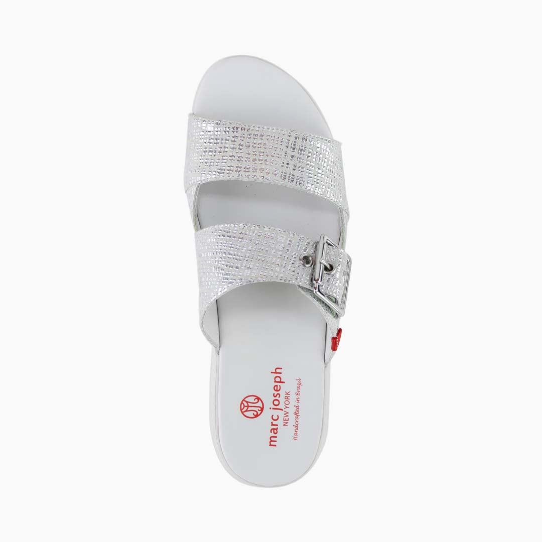 #color_Metallic Silver Gator