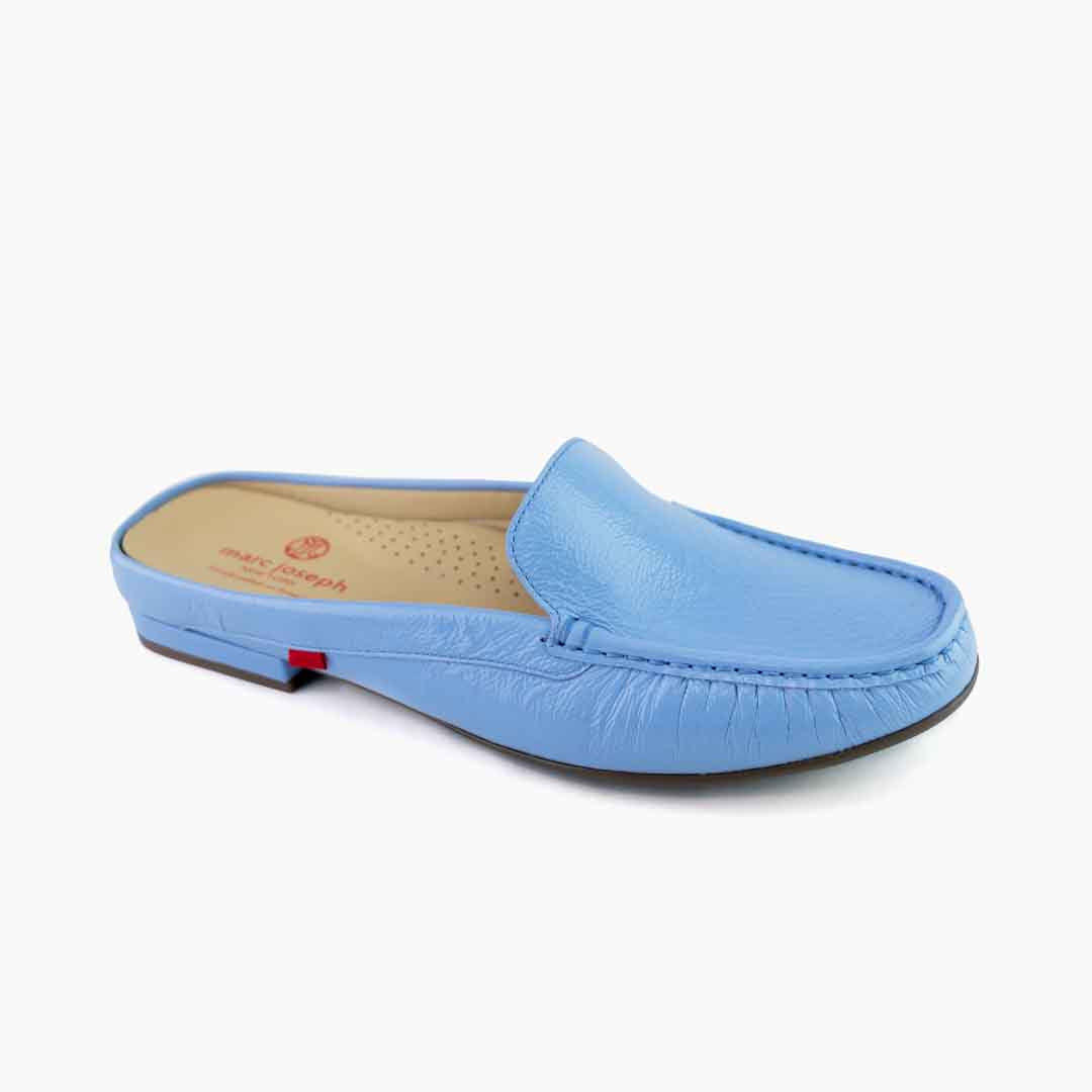 #color_Sky Blue Svelte Patent