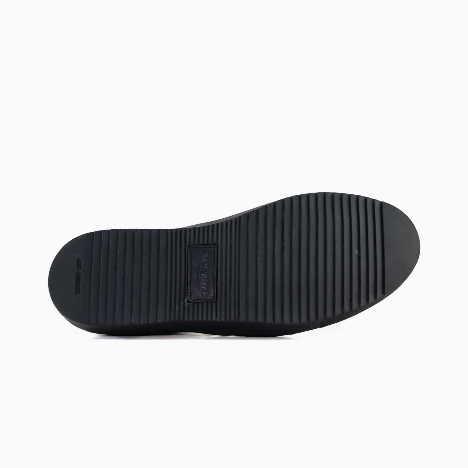 #color_Black Napa & Black Sole