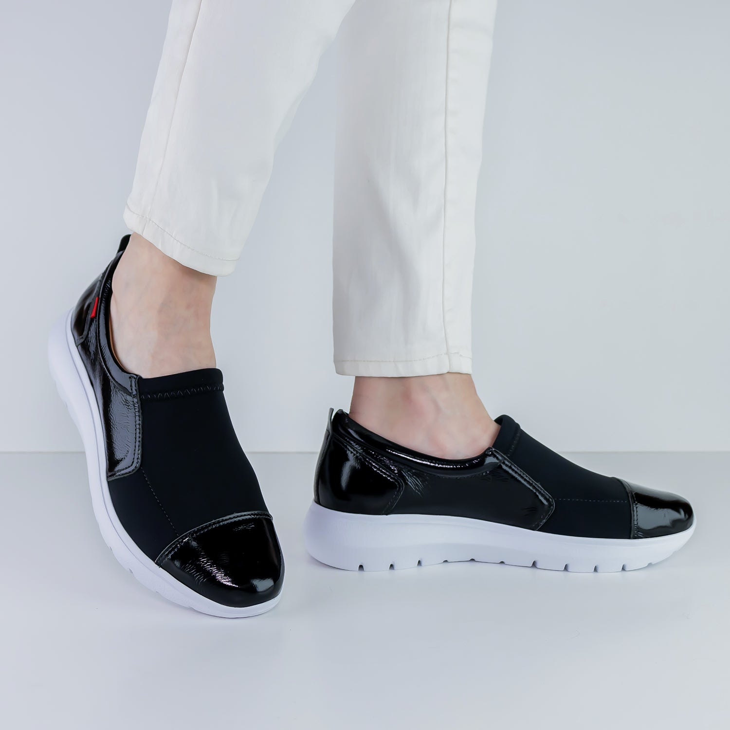 #color_Black Svelte Patent